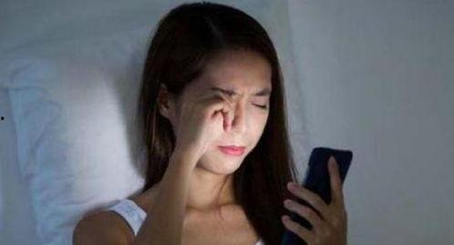 女生熬夜娱乐吃瓜酱视频 第2张 女生熬夜娱乐吃瓜酱视频 第2张