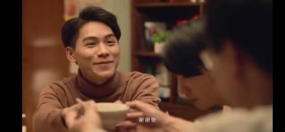 娱乐吃瓜酱被男友拐卖,揭秘男友拐卖背后的惊人真相 第2张 娱乐吃瓜酱被男友拐卖,揭秘男友拐卖背后的惊人真相 第2张